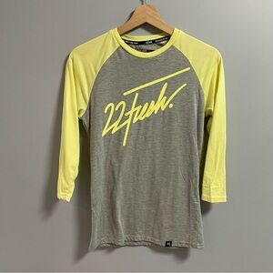 22 Fresh Tee
